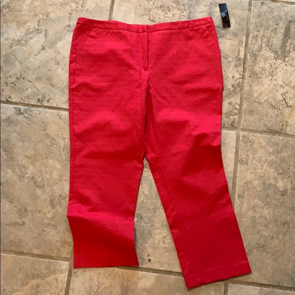 Pink crop length pants